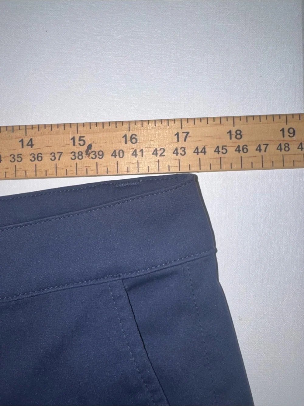 Quince ProTech Golf Shorts Wavecrest Blue Size 34 7” Inseam